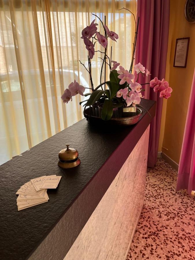 Hotel Astor Modena Exterior photo